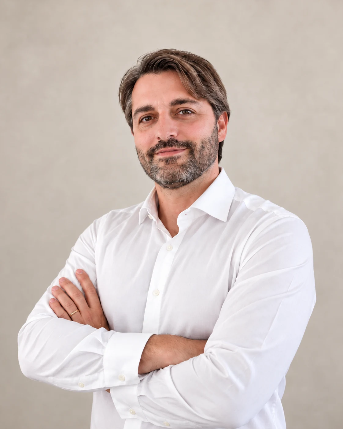 Retrato profesional de Manuel Devís, responsable de investigación y desarrollo de Arelite